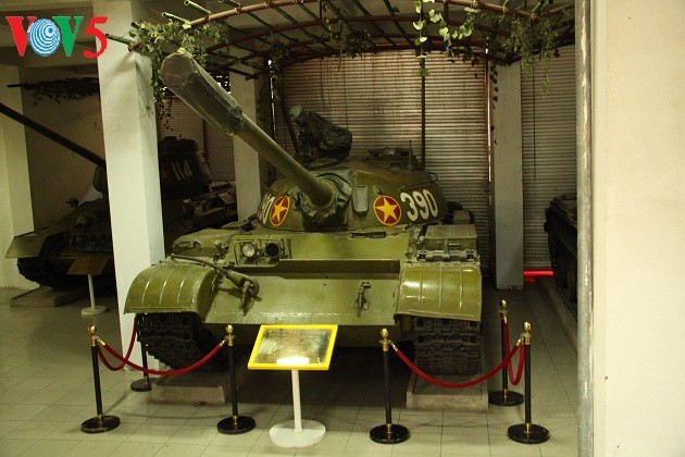 Tanque 390: Testigo histórico de la reunificación de Vietnam - ảnh 2